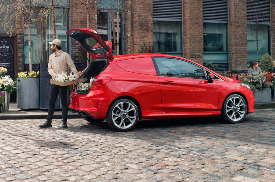 Ford Fiesta Van-vaihtoautot